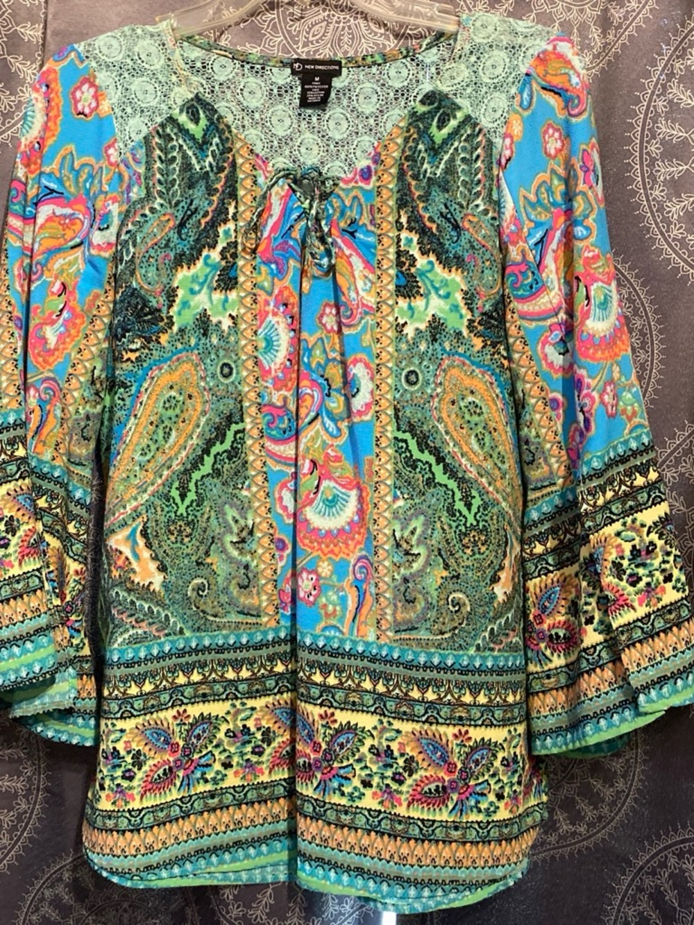 new directions Turquoise & Green Paisley Lace-Yoke Tie-Front Tunic